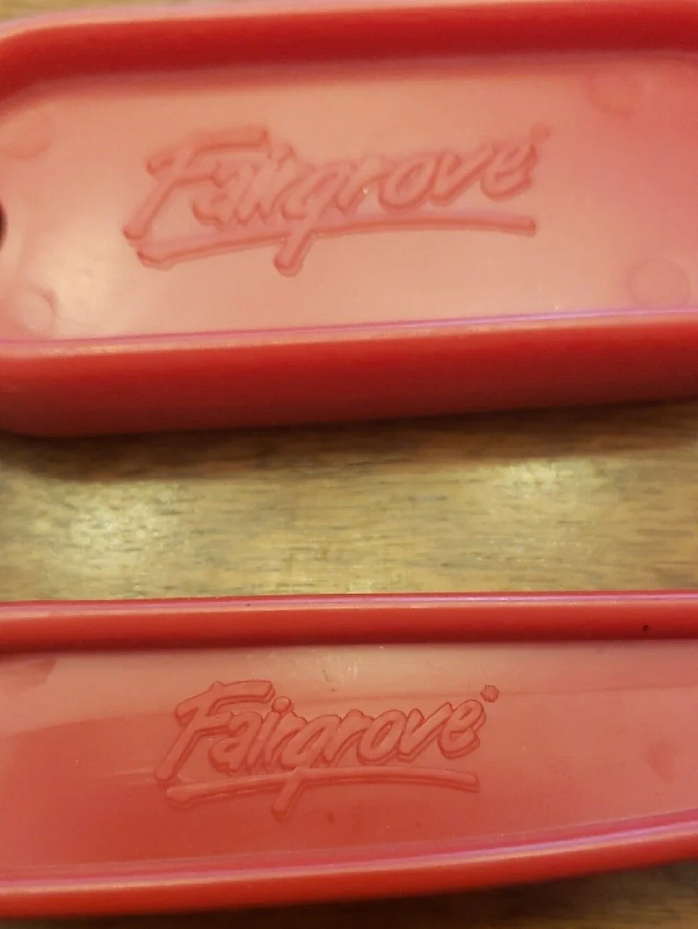 Vtg (2) Fairgrove Red Plastic Shrimp Deveiner, Cleaner, Pealer Tools